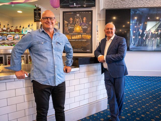 Footy fans to kick on after NRL grand final with extended trading at pubs and clubs